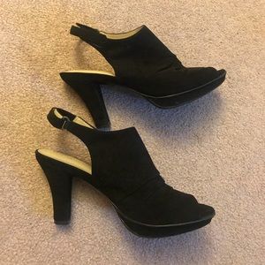 EUC Naturalizer open toe platform heels Sz 7